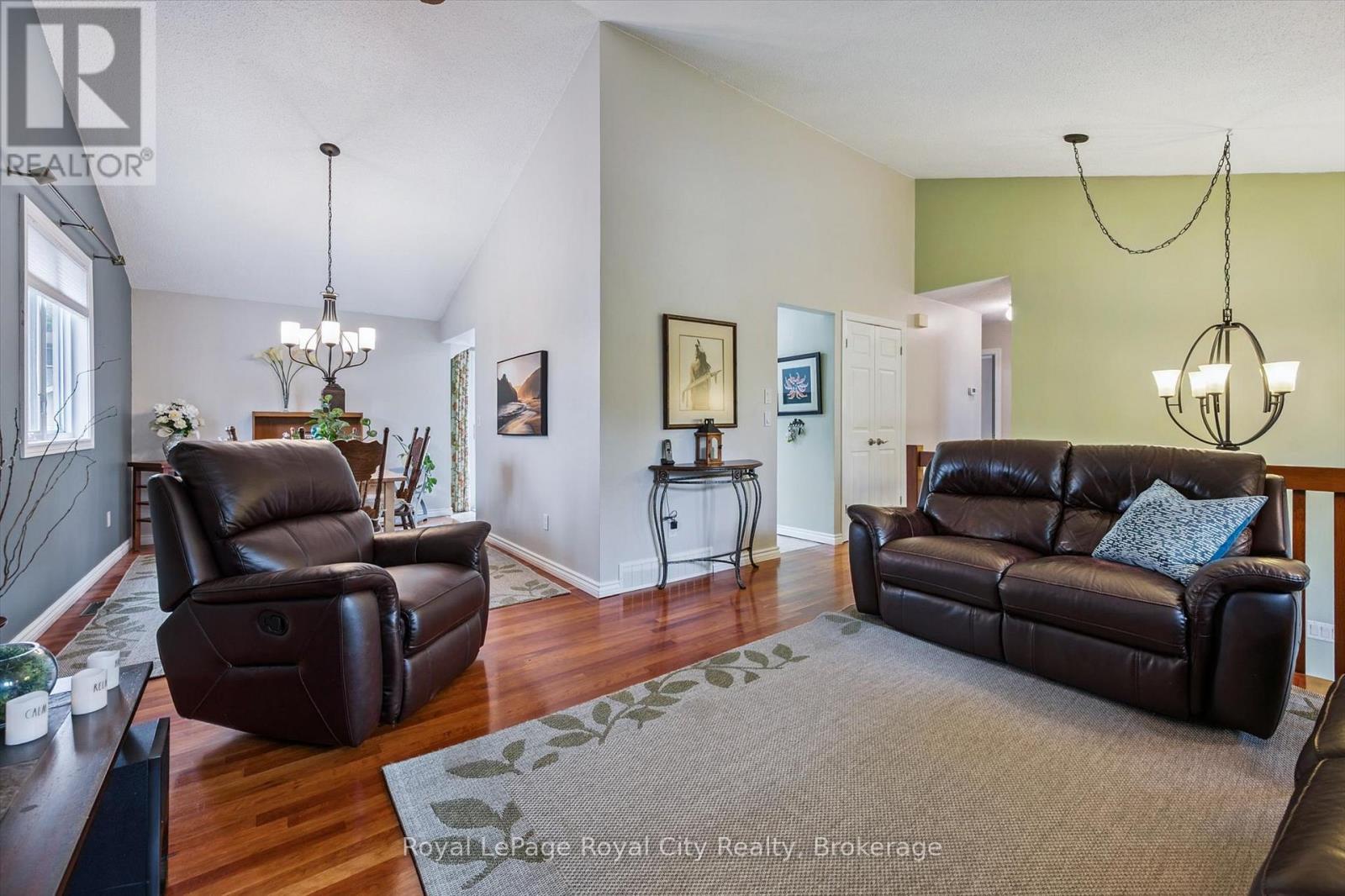 9 Dunhill Crescent, Guelph, Ontario  N1H 8A3 - Photo 9 - X12246901