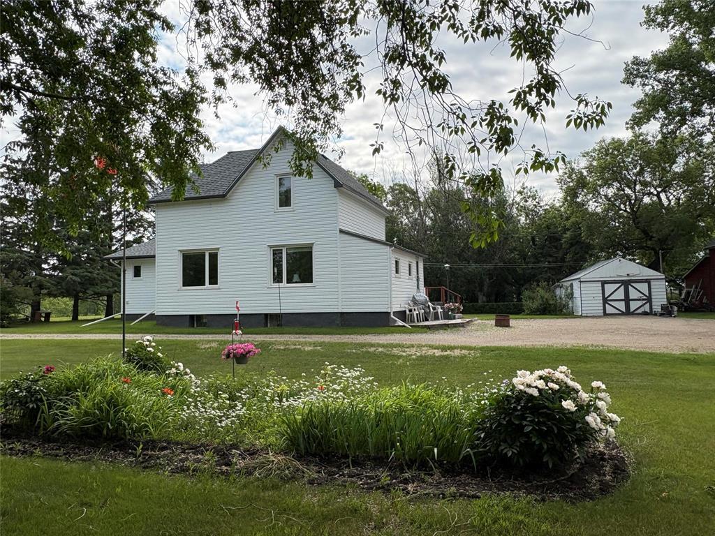 79158 Maple Avenue, Hamiota, Manitoba