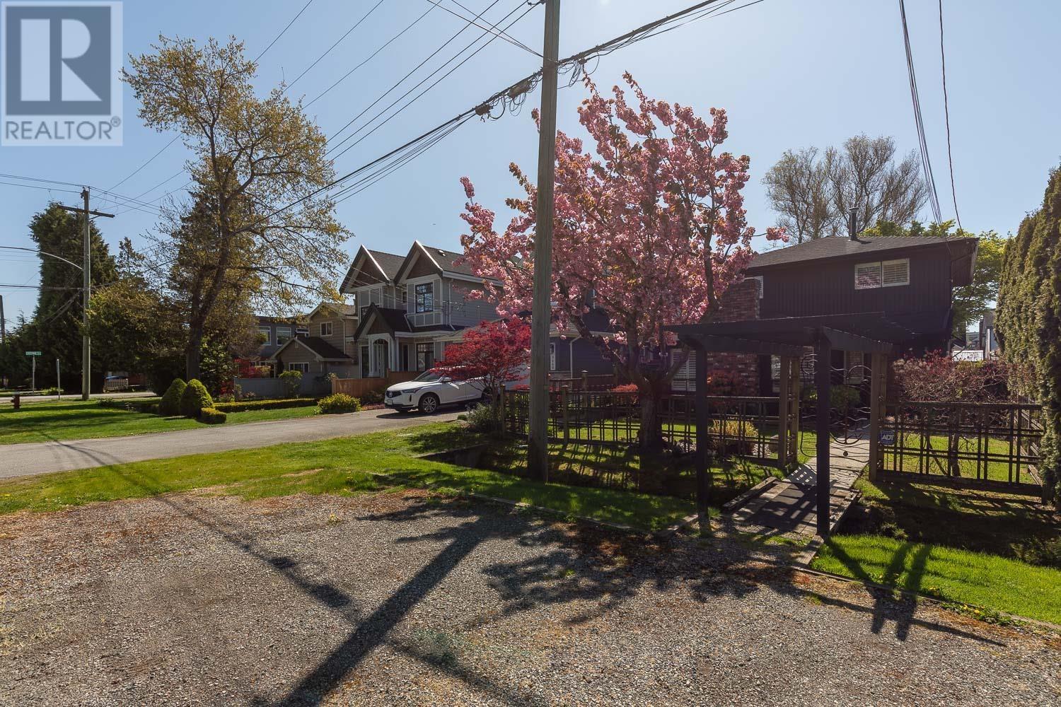 Property at 3640 RICHMOND STREET image 5