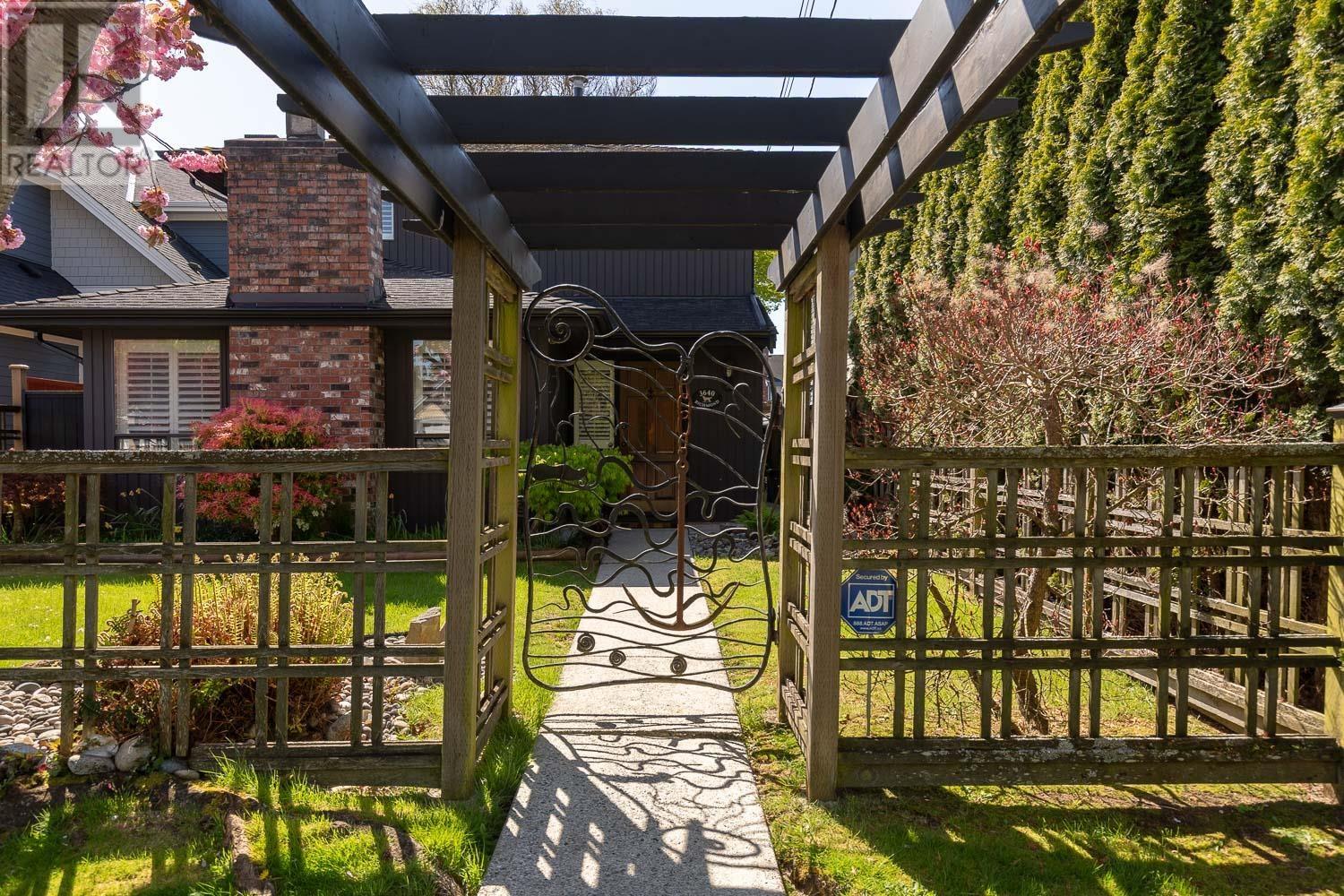 Property at 3640 RICHMOND STREET image 2
