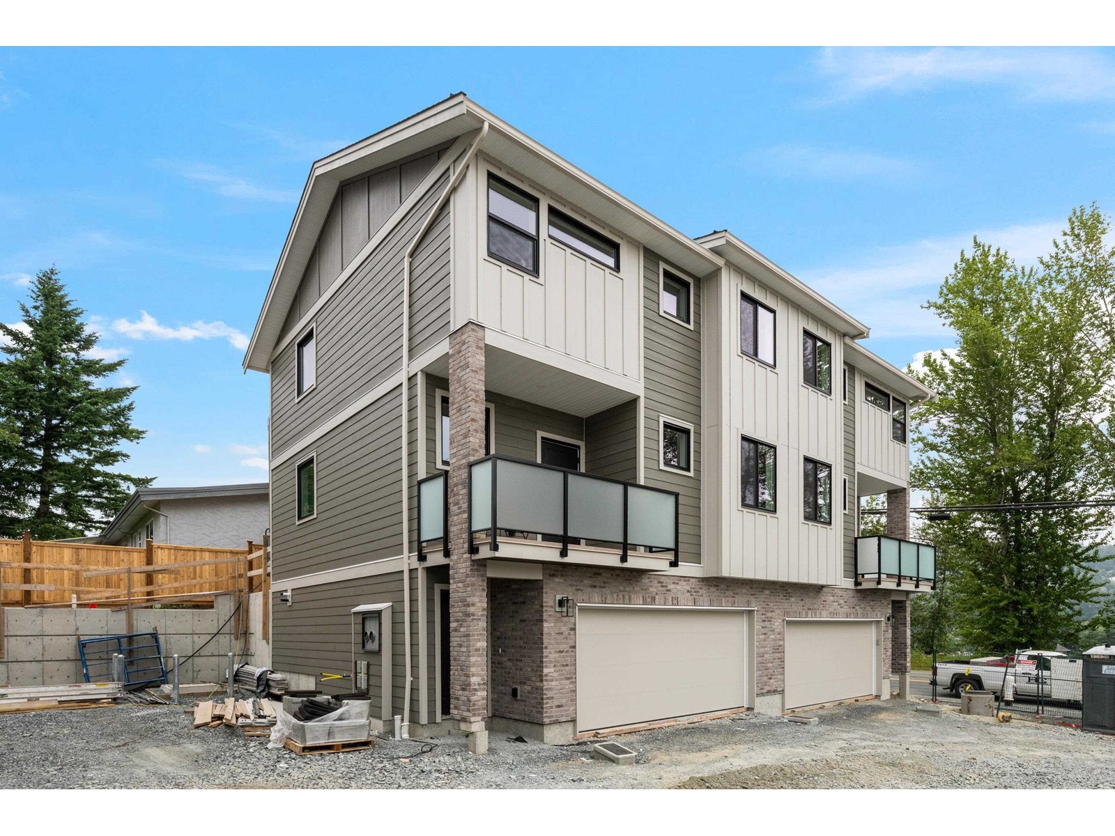 Property at 2461 BECK ROAD image 4