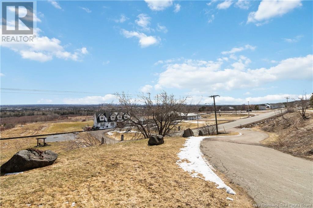 Property at 651 Front Mountain Road image 5
