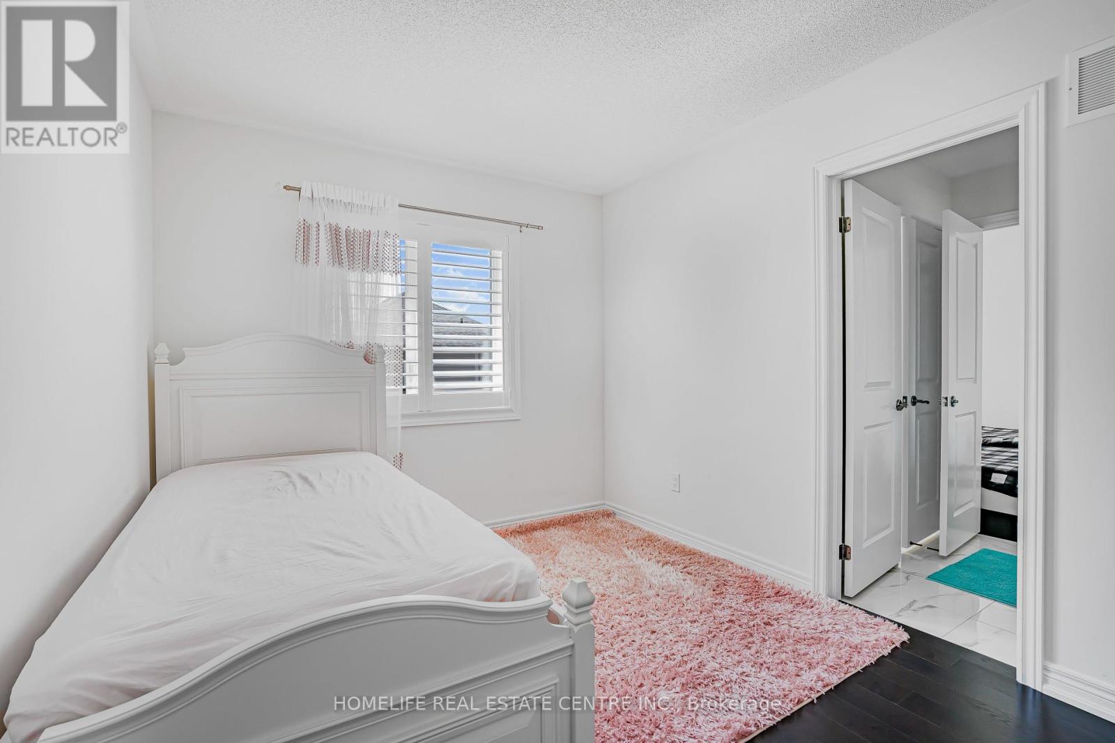 159 Terry Fox Drive, Barrie, Ontario  L9S 2Z8 - Photo 19 - S12244984