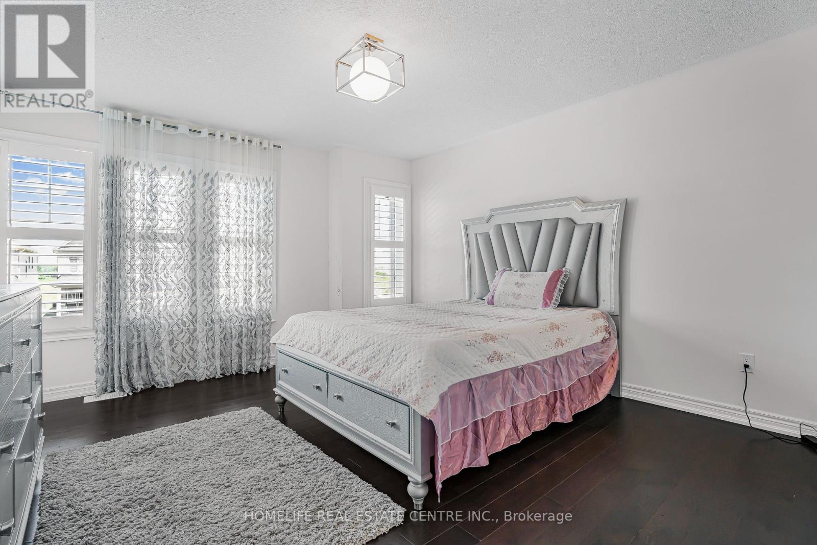 159 Terry Fox Drive, Barrie, Ontario  L9S 2Z8 - Photo 11 - S12244984