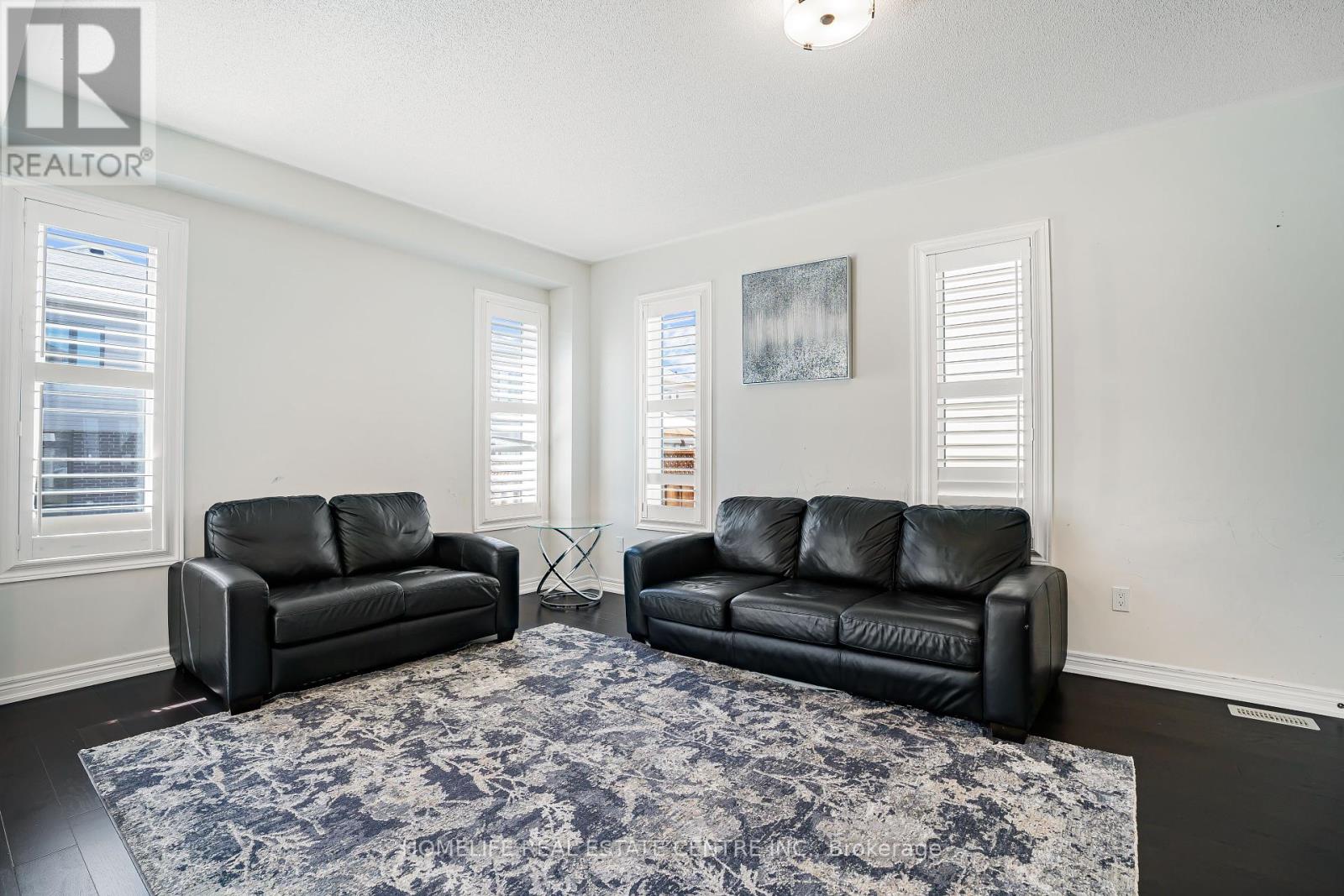 Property at 159 TERRY FOX DRIVE image 5