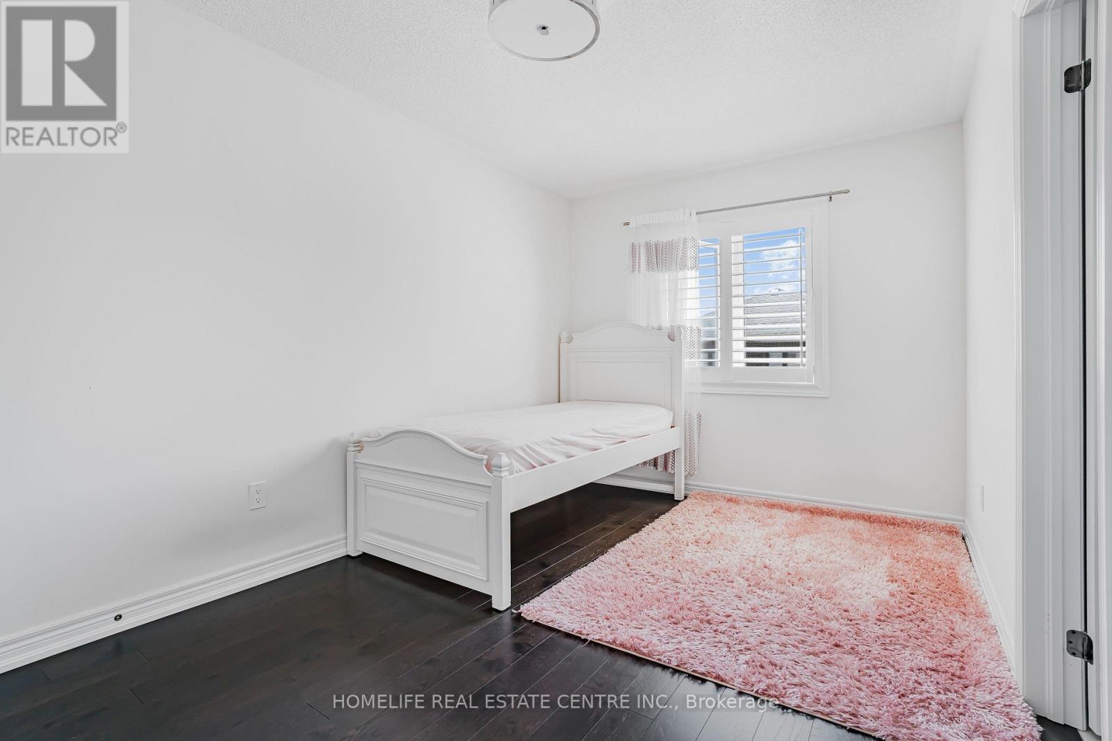 159 Terry Fox Drive, Barrie, Ontario  L9S 2Z8 - Photo 18 - S12244984