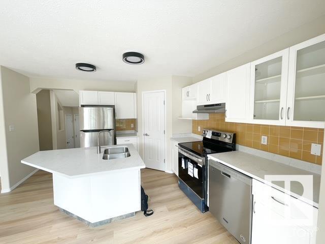 Property at 715 BALFOUR CL NW image 4