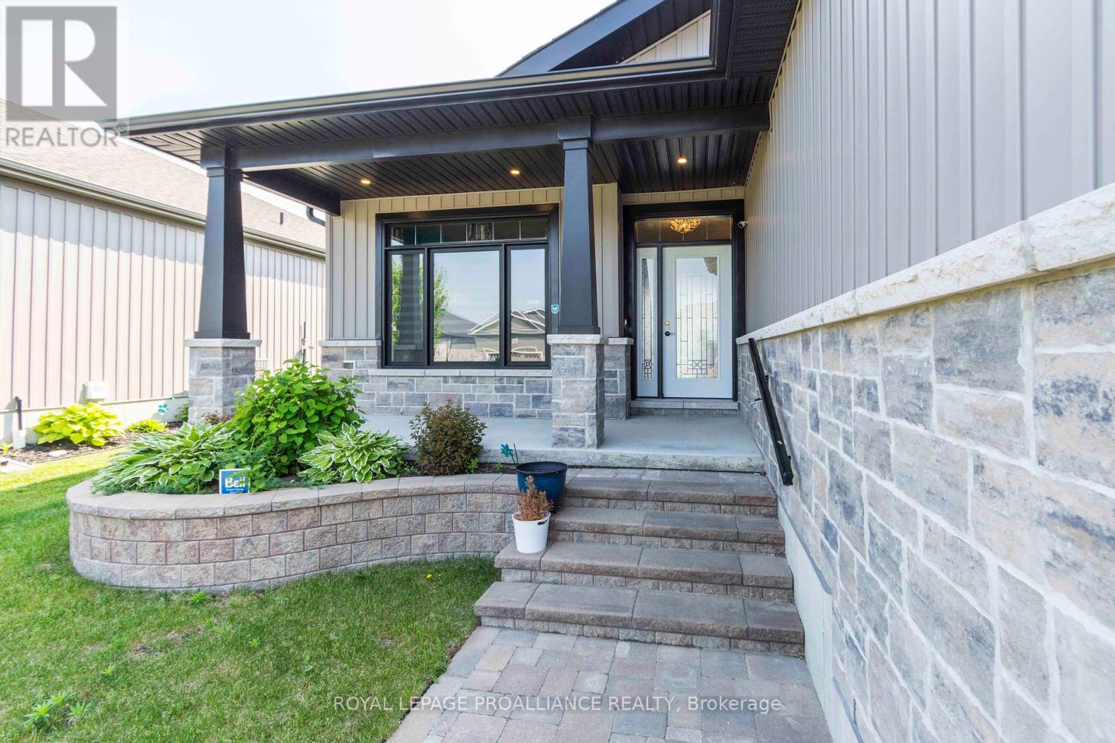 Property at 93 AMBROSIA TERRACE image 4