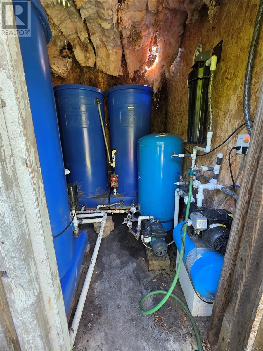 4505 Bedwell Harbour Rd, Pender Island, British Columbia  V0N 2M1 - Photo 75 - 997426