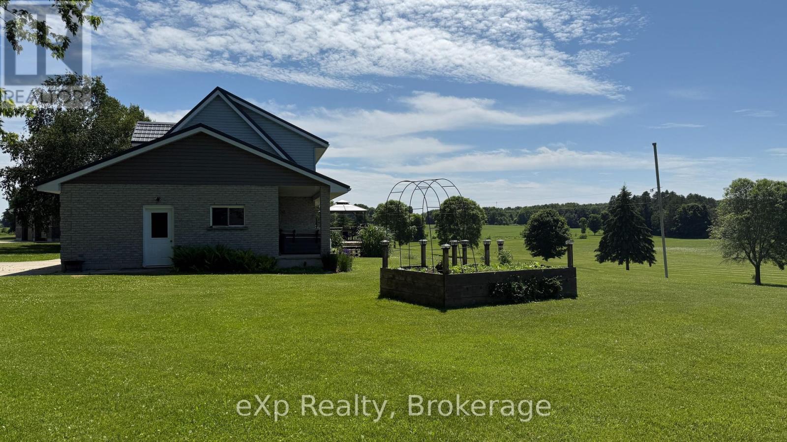 953 Greenock-Brant Line, Brockton, Ontario  N0G 1J0 - Photo 5 - X11987789