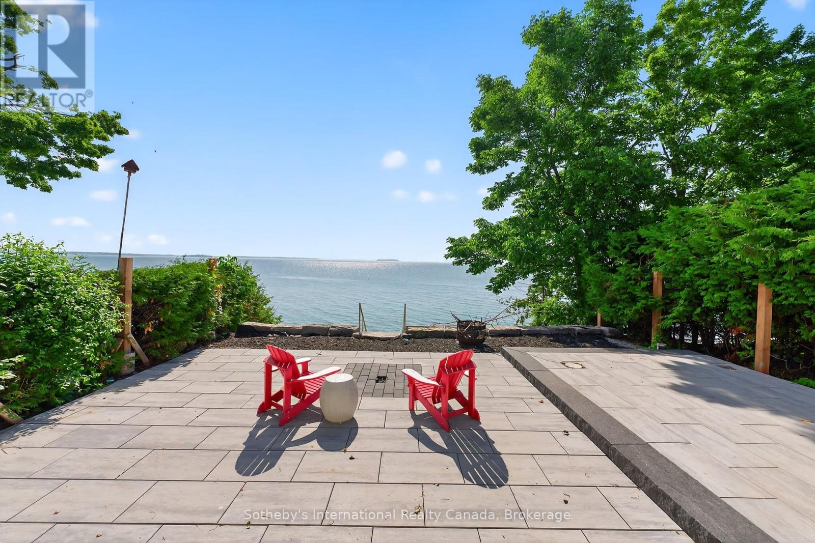 211 Moon Point Drive, Oro-Medonte, Ontario  L3V 6H1 - Photo 23 - S12247176
