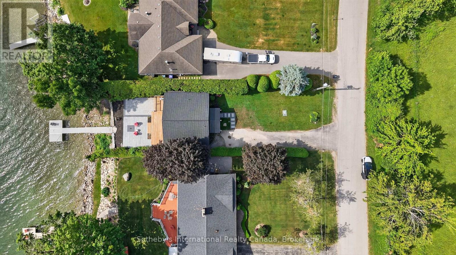 211 Moon Point Drive, Oro-Medonte, Ontario  L3V 6H1 - Photo 31 - S12247176