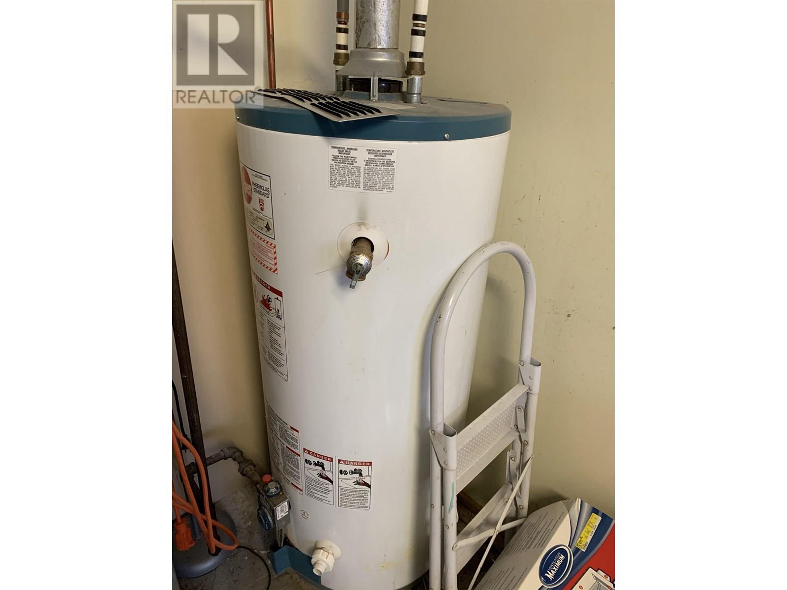 5411 W 54 Avenue, Fort Nelson, British Columbia  V0C 1R0 - Photo 30 - R3020146