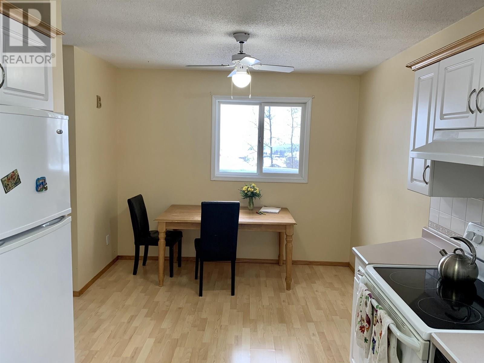 5411 W 54 Avenue, Fort Nelson, British Columbia  V0C 1R0 - Photo 4 - R3020146