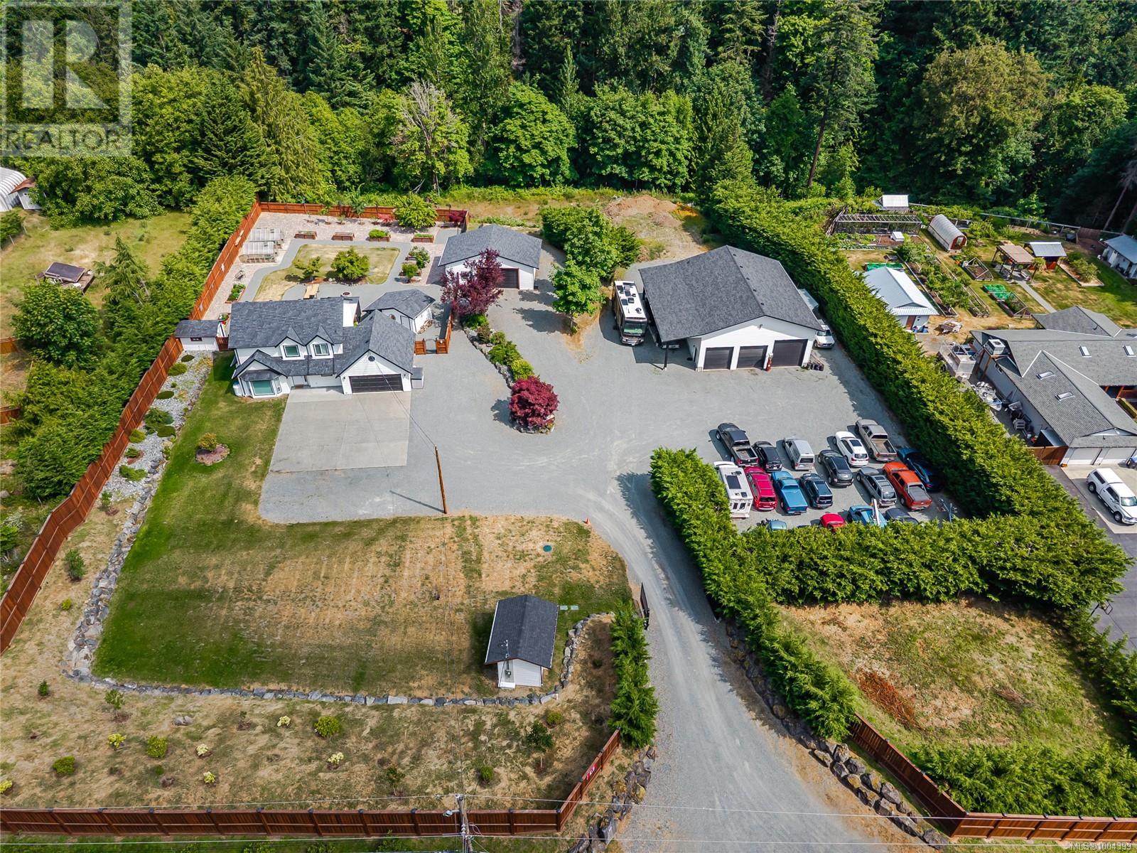 Property at 3180 West Rd image 2