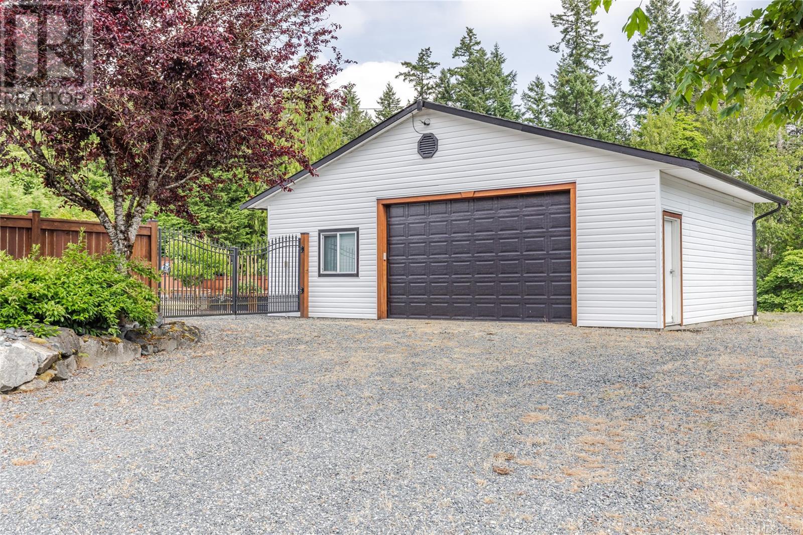 Property at 3180 West Rd image 5