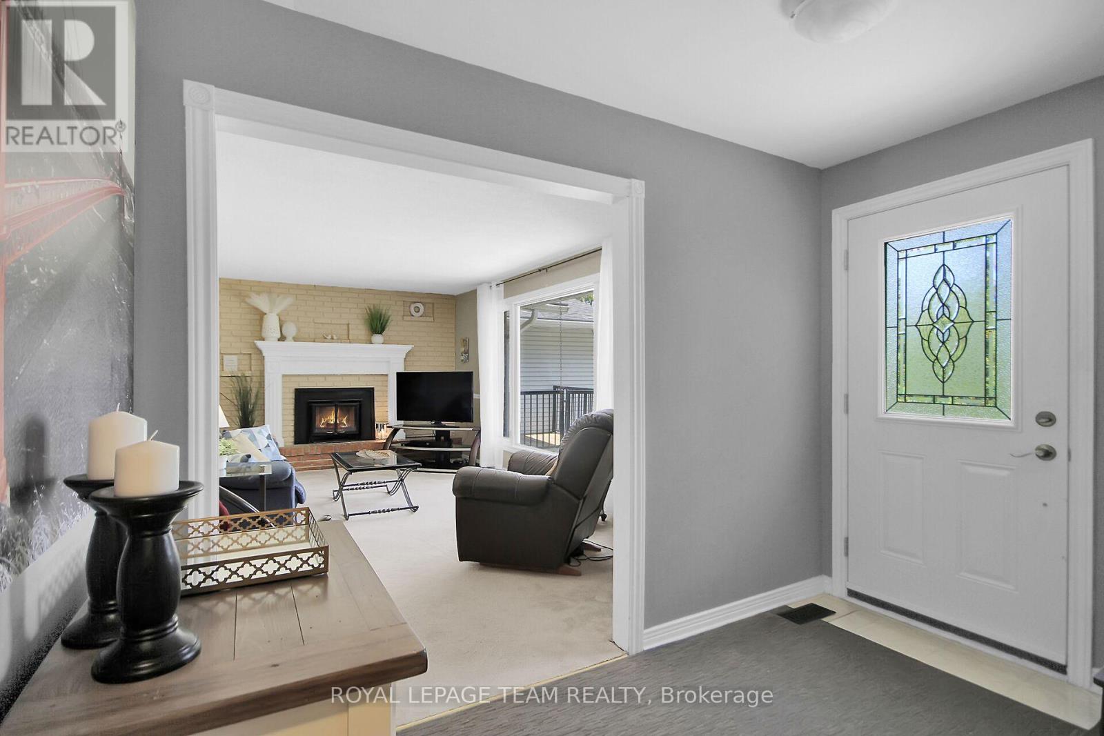 Property at 3681 ARMITAGE AVENUE image 5