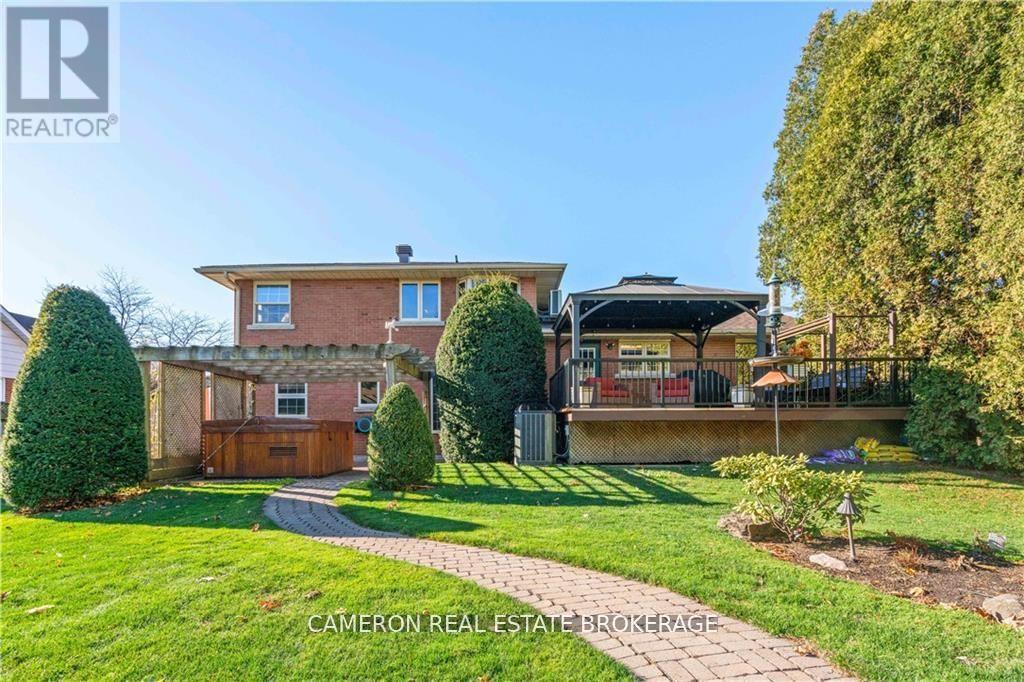 Property at 764 GUY STREET image 3