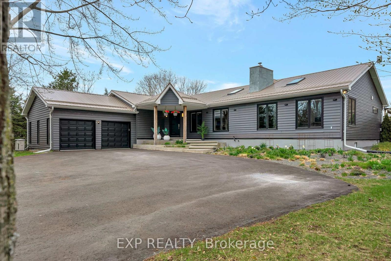 Property at 135 HISCOCK SHORES ROAD image 2