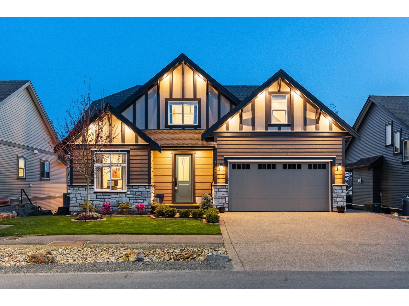 Property at 1324 STROMDAHL PLACE image 1