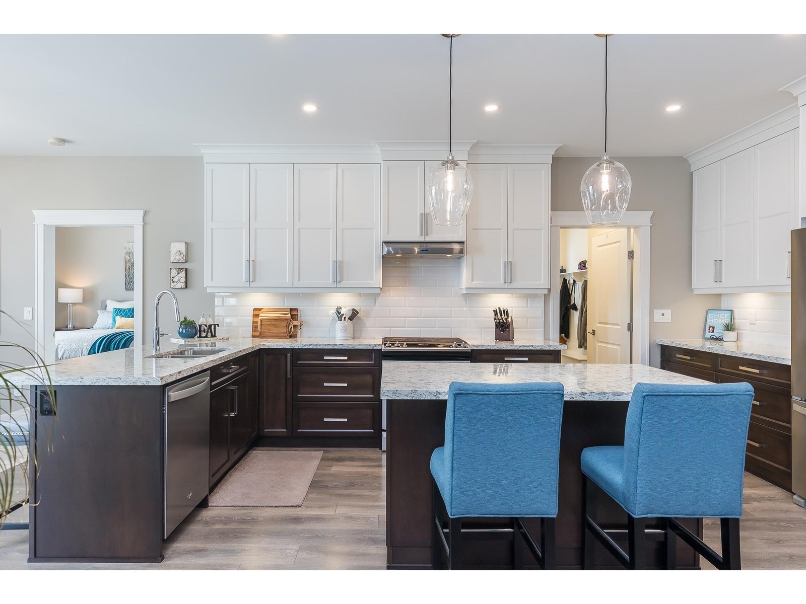 Property at 1324 STROMDAHL PLACE image 5