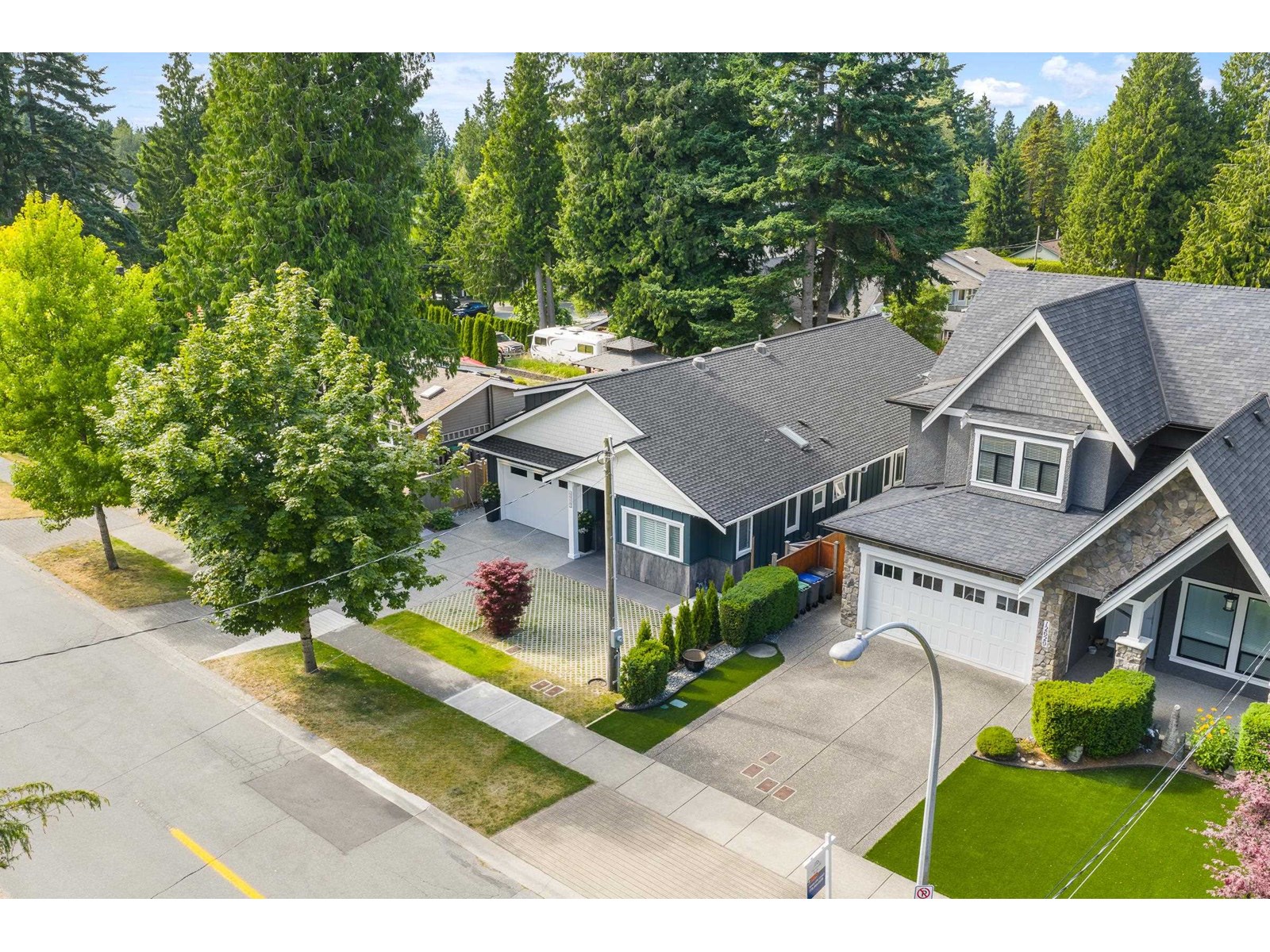 Property at 12621 25 AVENUE image 3