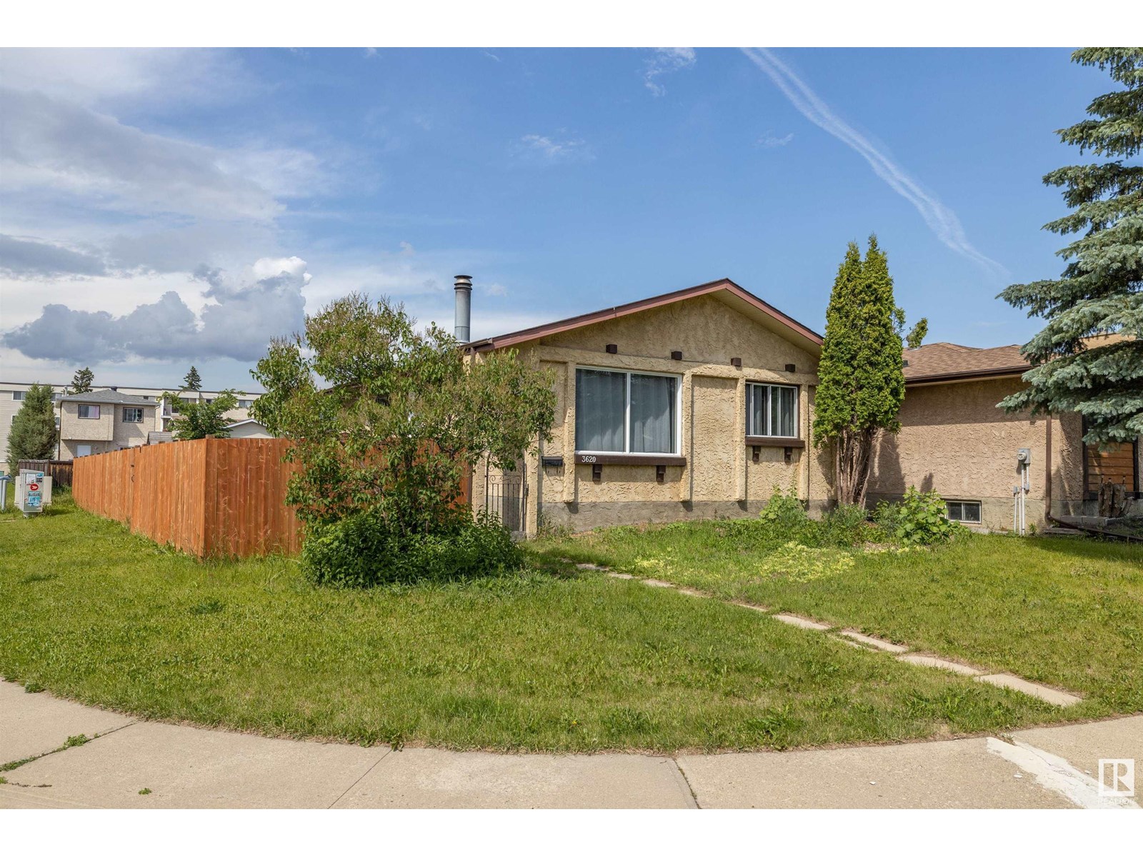 Property at 3620 42A AVE NW image 1