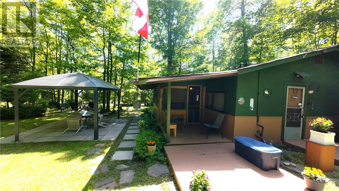 311 #17 Crosshill Rd., M'chigeeng, Ontario  P0P 1G0 - Photo 1 - 2123012