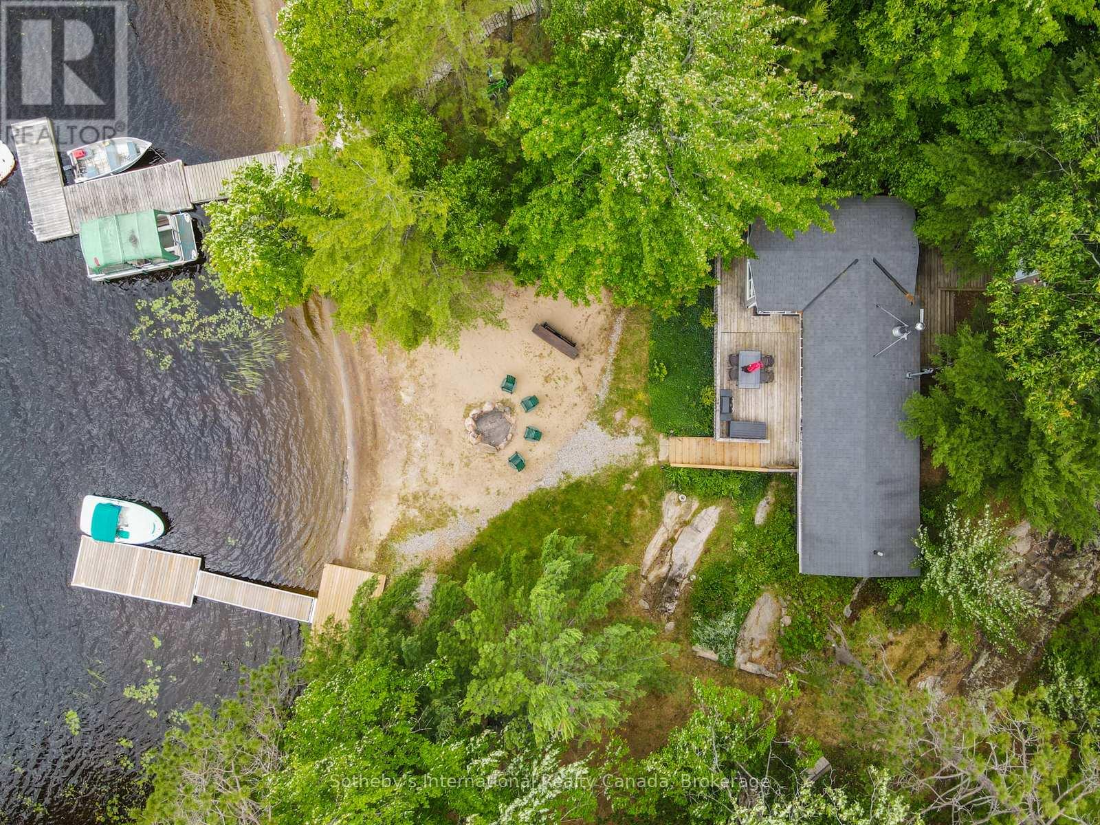 1040 Kahshe Lake, Gravenhurst, Ontario  P0E 1G0 - Photo 4 - X12246033