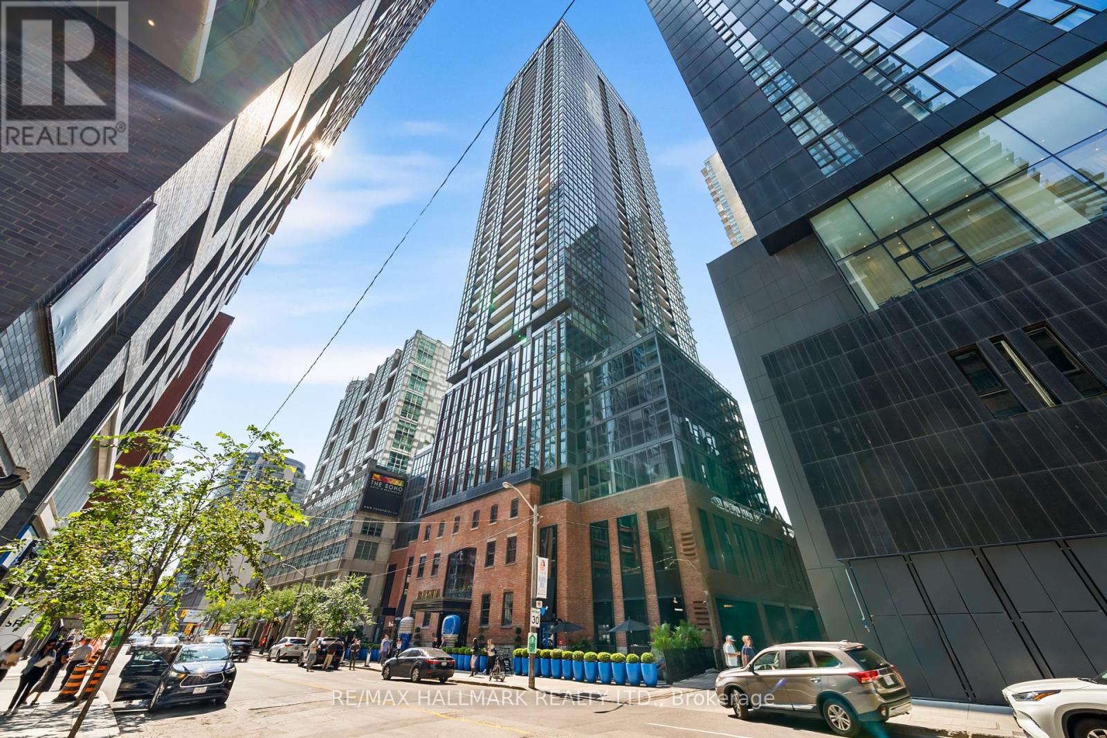 1608 - 88 BLUE JAYS WAY, Toronto, Ontario