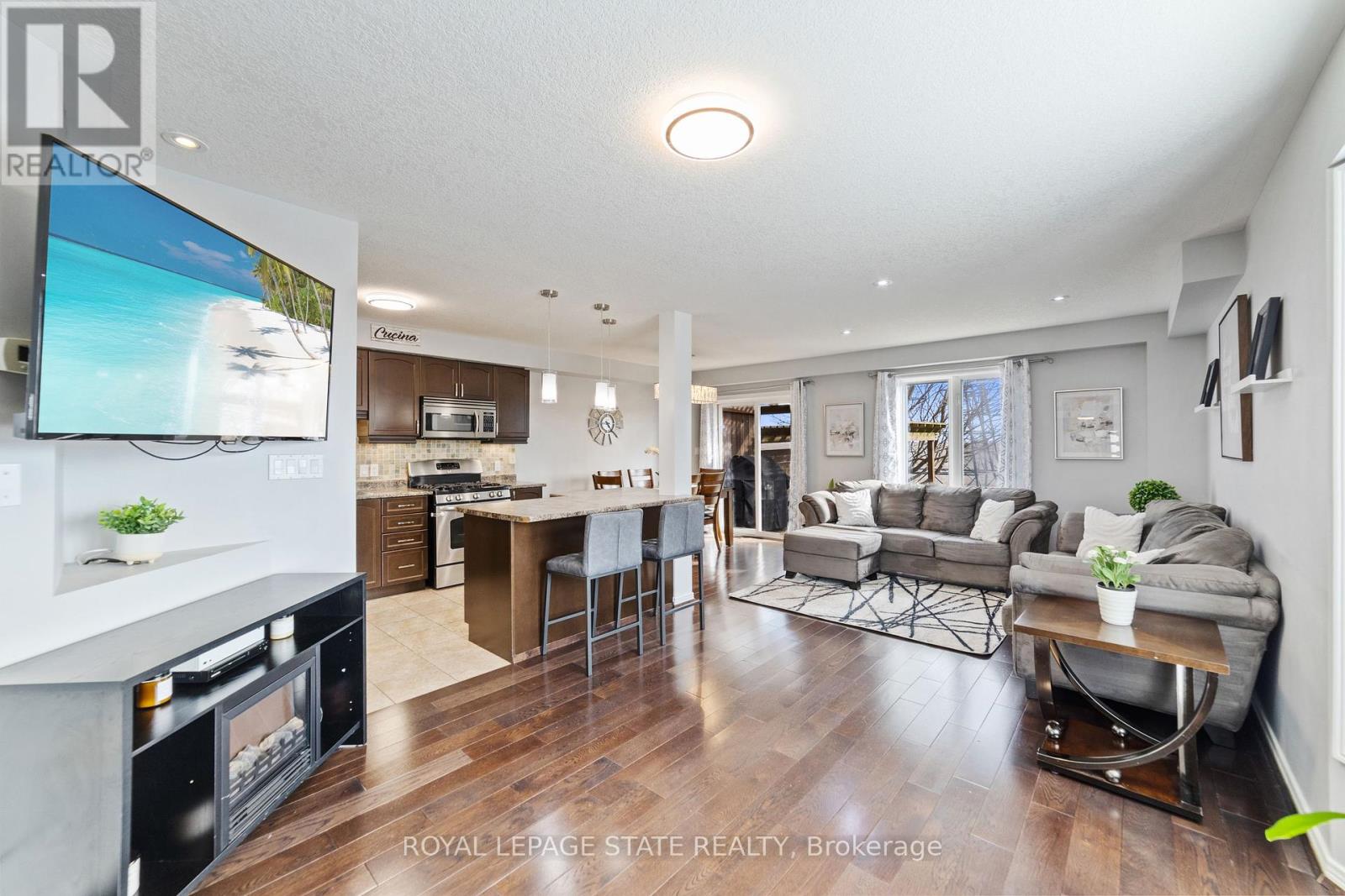 Property at 139 PERIWINKLE DRIVE image 4