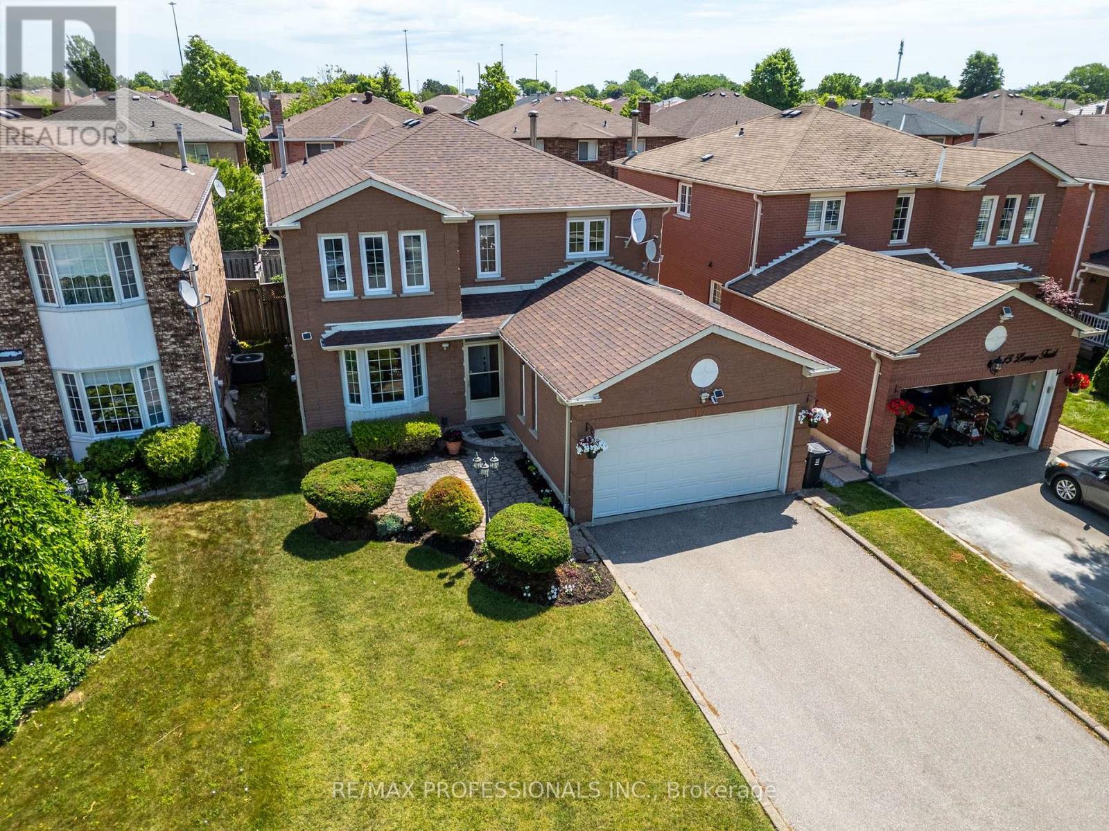 Property at 17 LAVERY TRAIL image 3