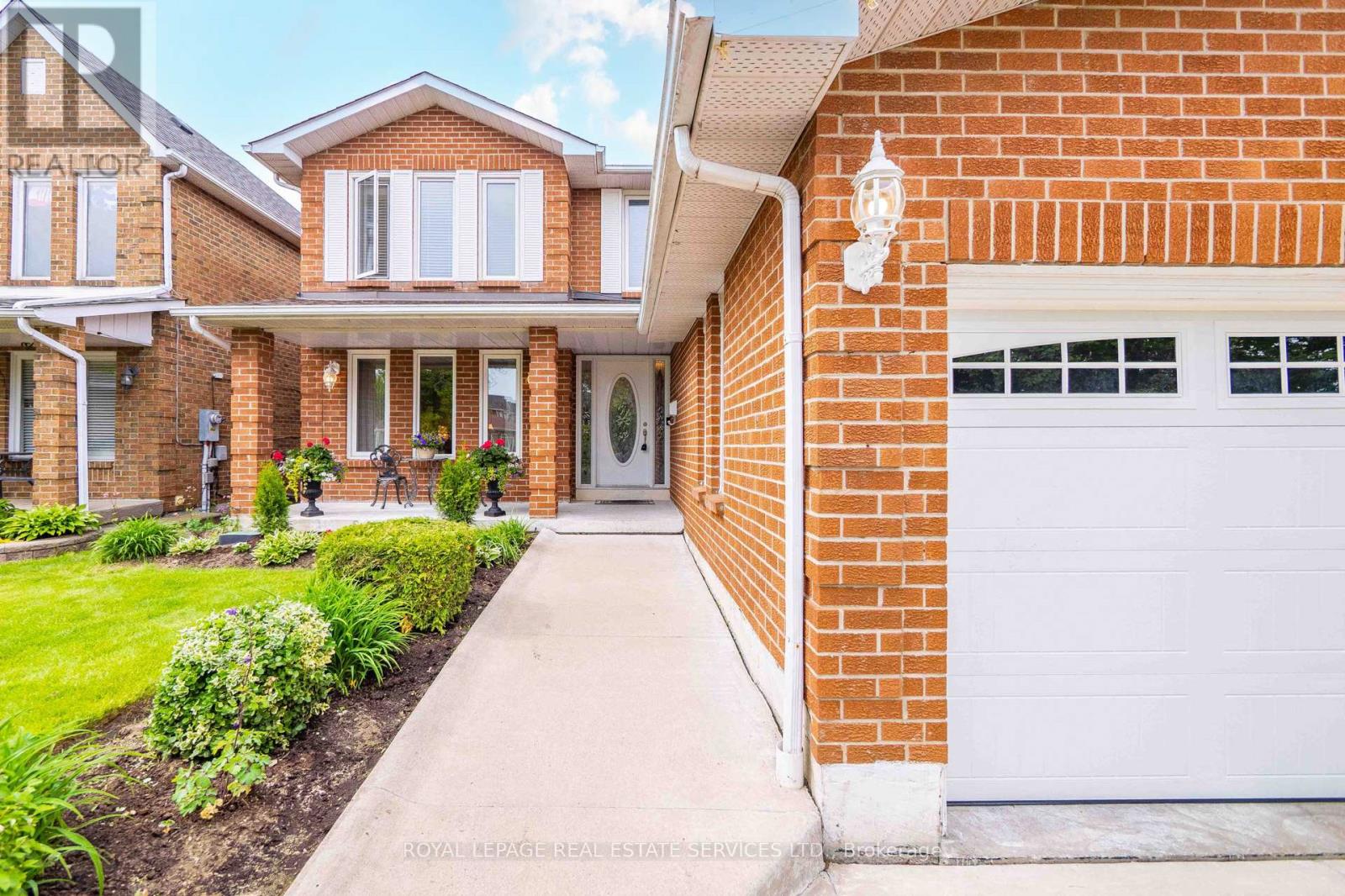 Property at 40 CANMORE BOULEVARD image 4