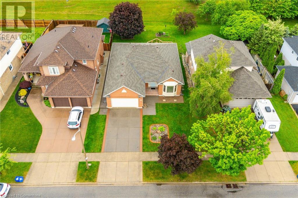 21 Riviera Ridge, Stoney Creek, Ontario  L8E 5E6 - Photo 44 - 40740411