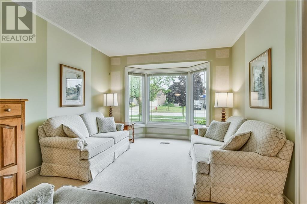 21 Riviera Ridge, Stoney Creek, Ontario  L8E 5E6 - Photo 8 - 40740411