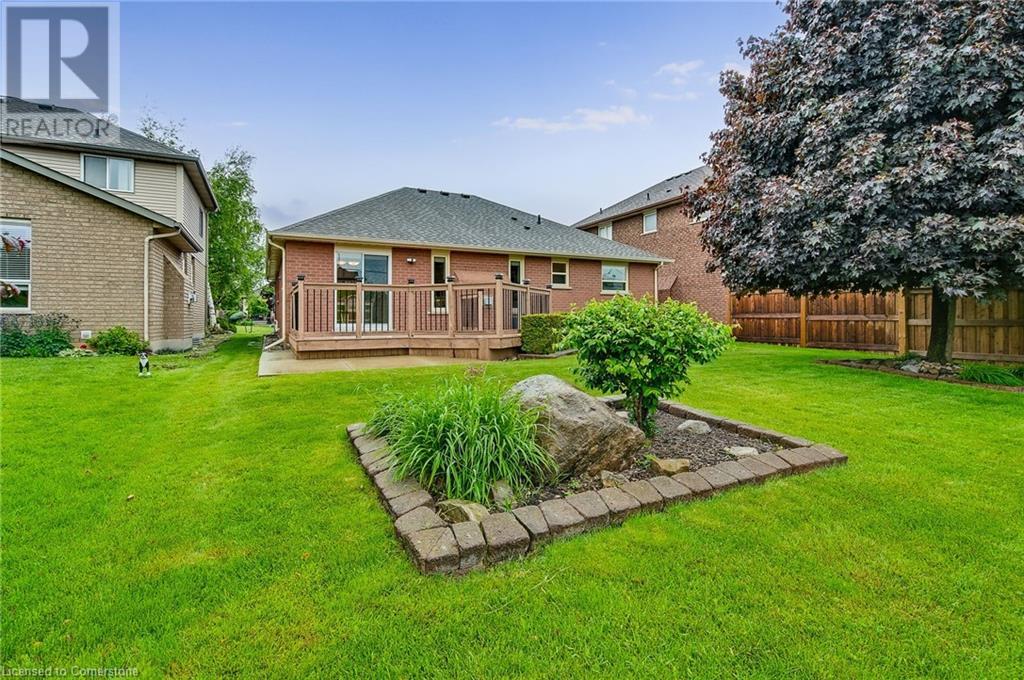 21 Riviera Ridge, Stoney Creek, Ontario  L8E 5E6 - Photo 39 - 40740411