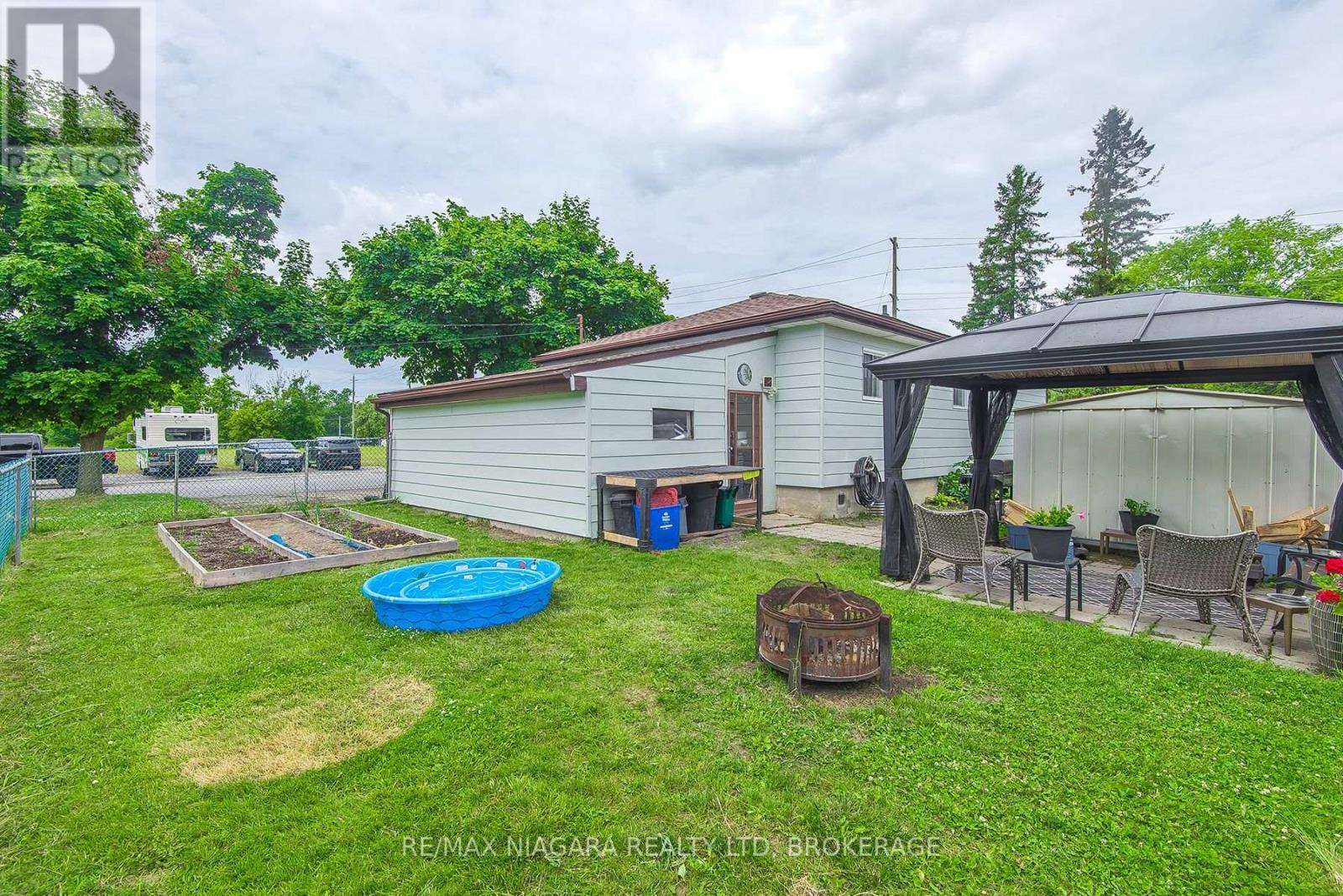 574 Broadway Street, Welland (Broadway), Ontario  L3C 5M5 - Photo 19 - X12247244