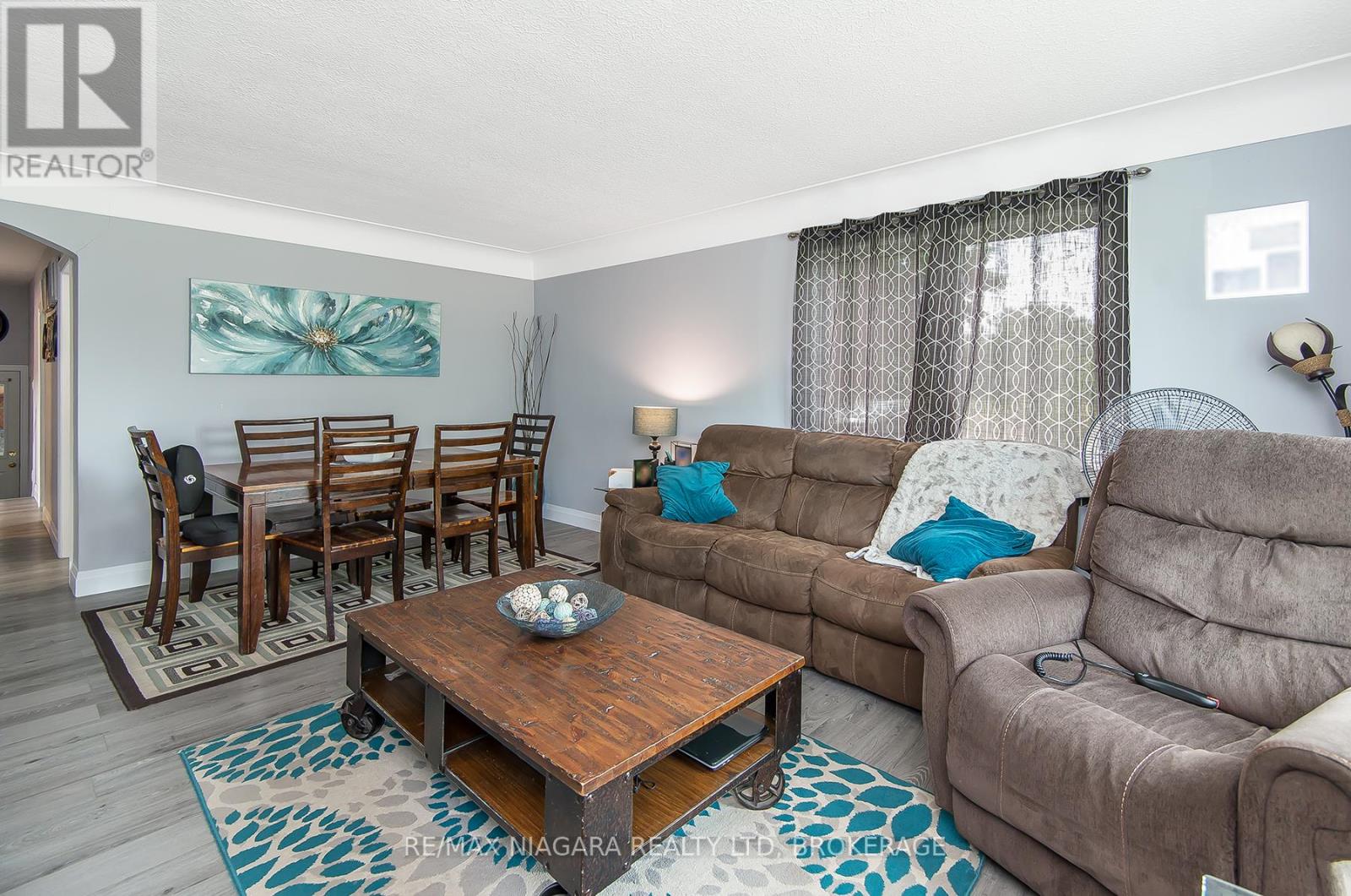 574 Broadway Street, Welland (Broadway), Ontario  L3C 5M5 - Photo 27 - X12247244