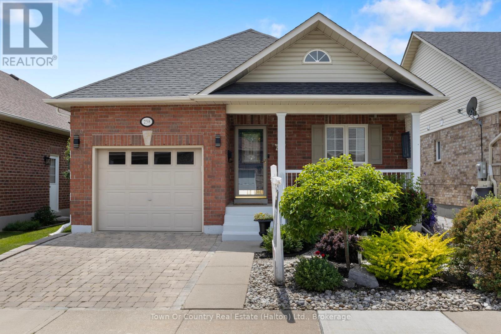 Property at 258 MALICK STREET image 1