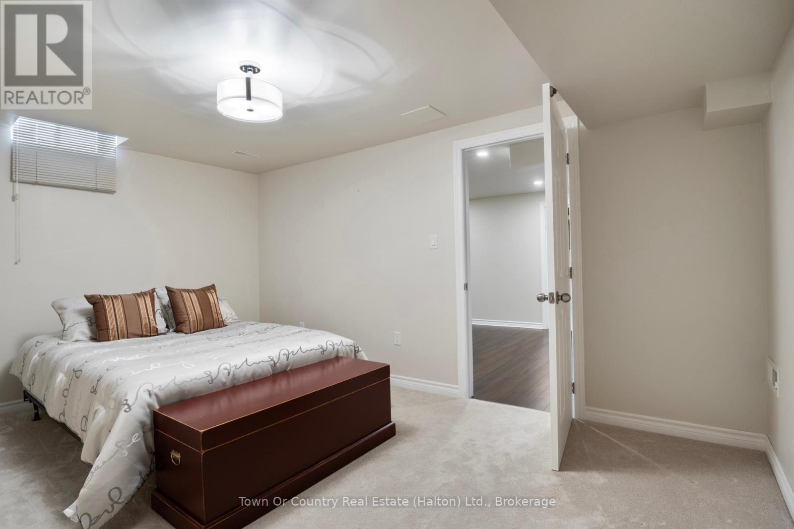 258 Malick Street, Milton, Ontario  L9T 5X1 - Photo 34 - W12247226