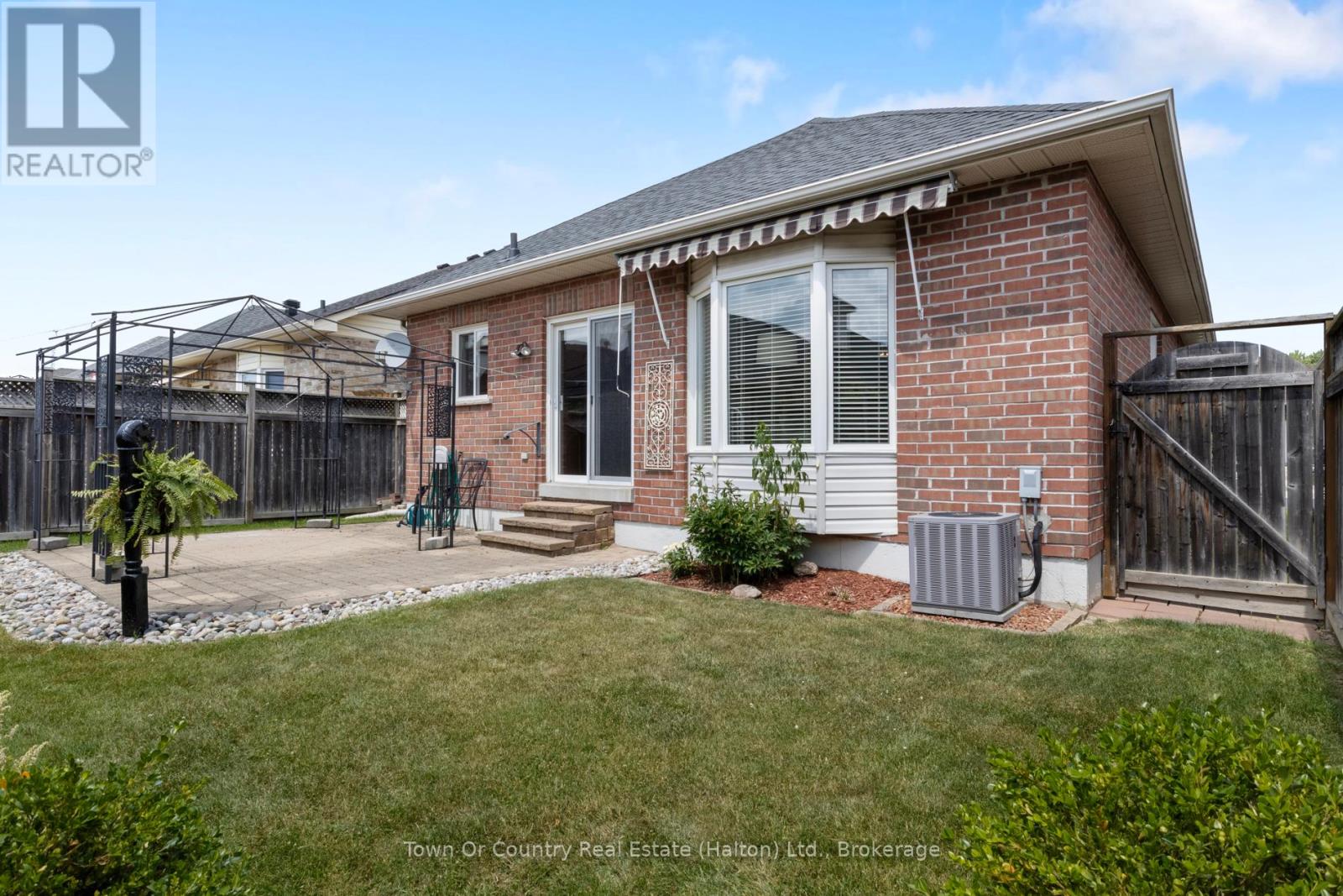 258 Malick Street, Milton, Ontario  L9T 5X1 - Photo 42 - W12247226
