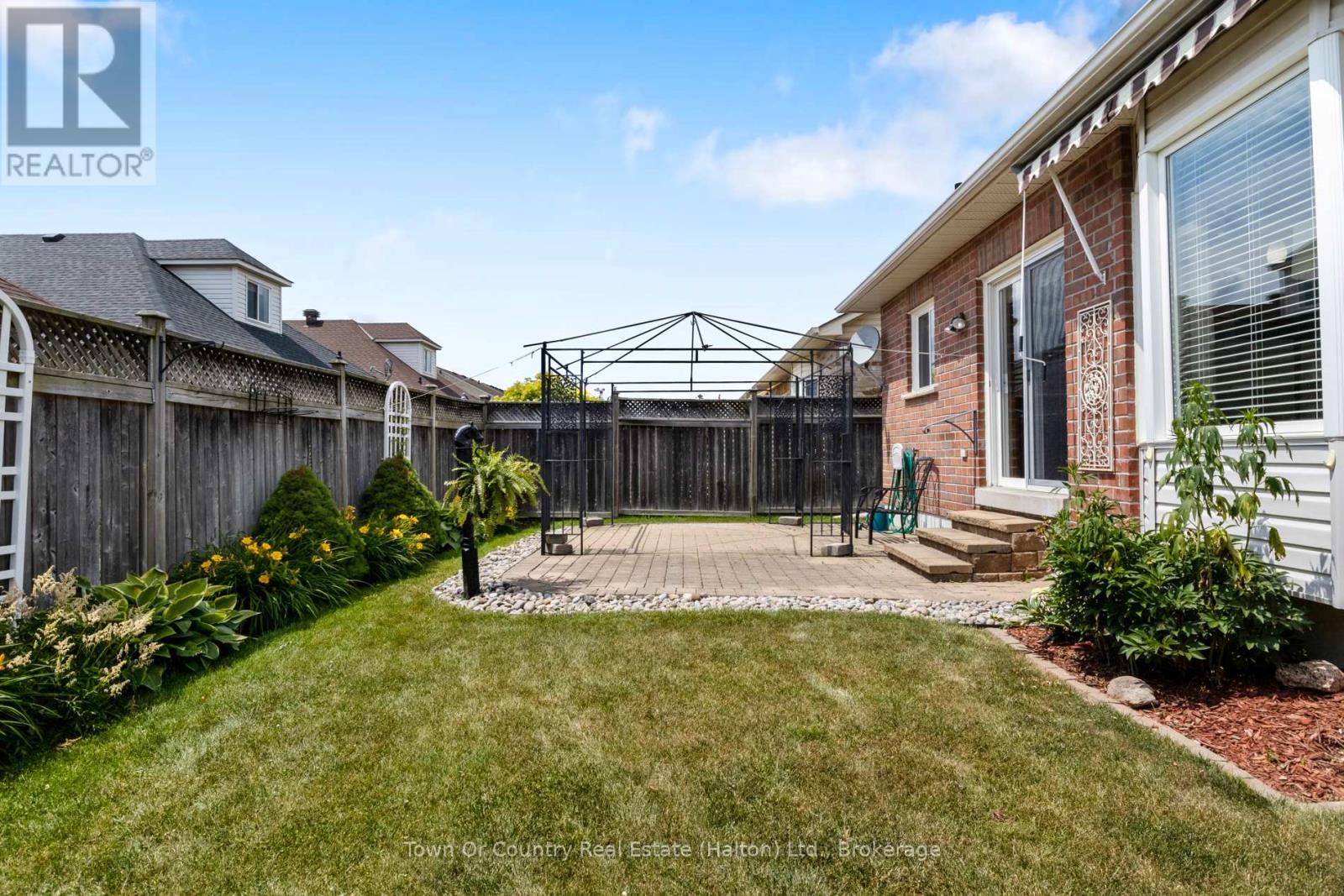 258 Malick Street, Milton, Ontario  L9T 5X1 - Photo 43 - W12247226