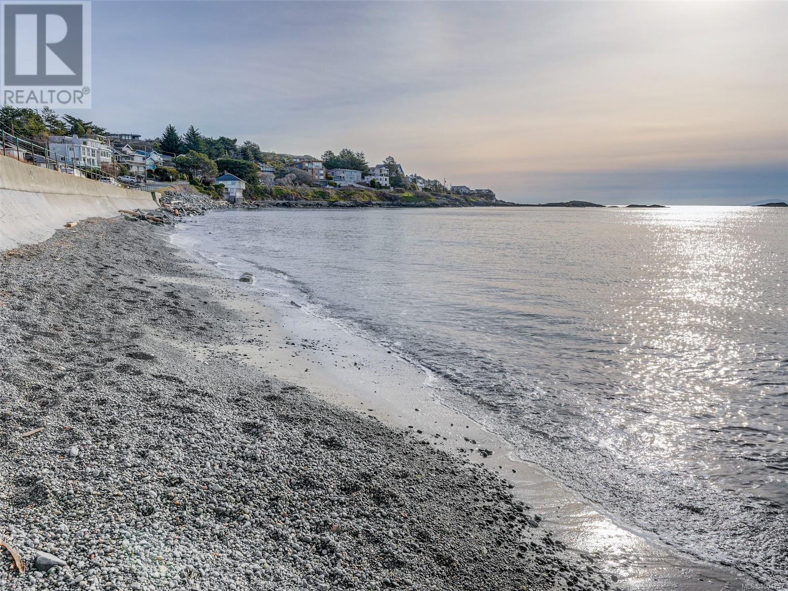 406 Beach Dr, Oak Bay, British Columbia  V8S 2M4 - Photo 22 - 1004757