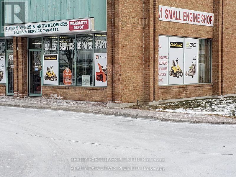 5,6,7,9 - 6921 Steeles Avenue W, Toronto, Ontario  M9W 6T5 - Photo 2 - W12246960
