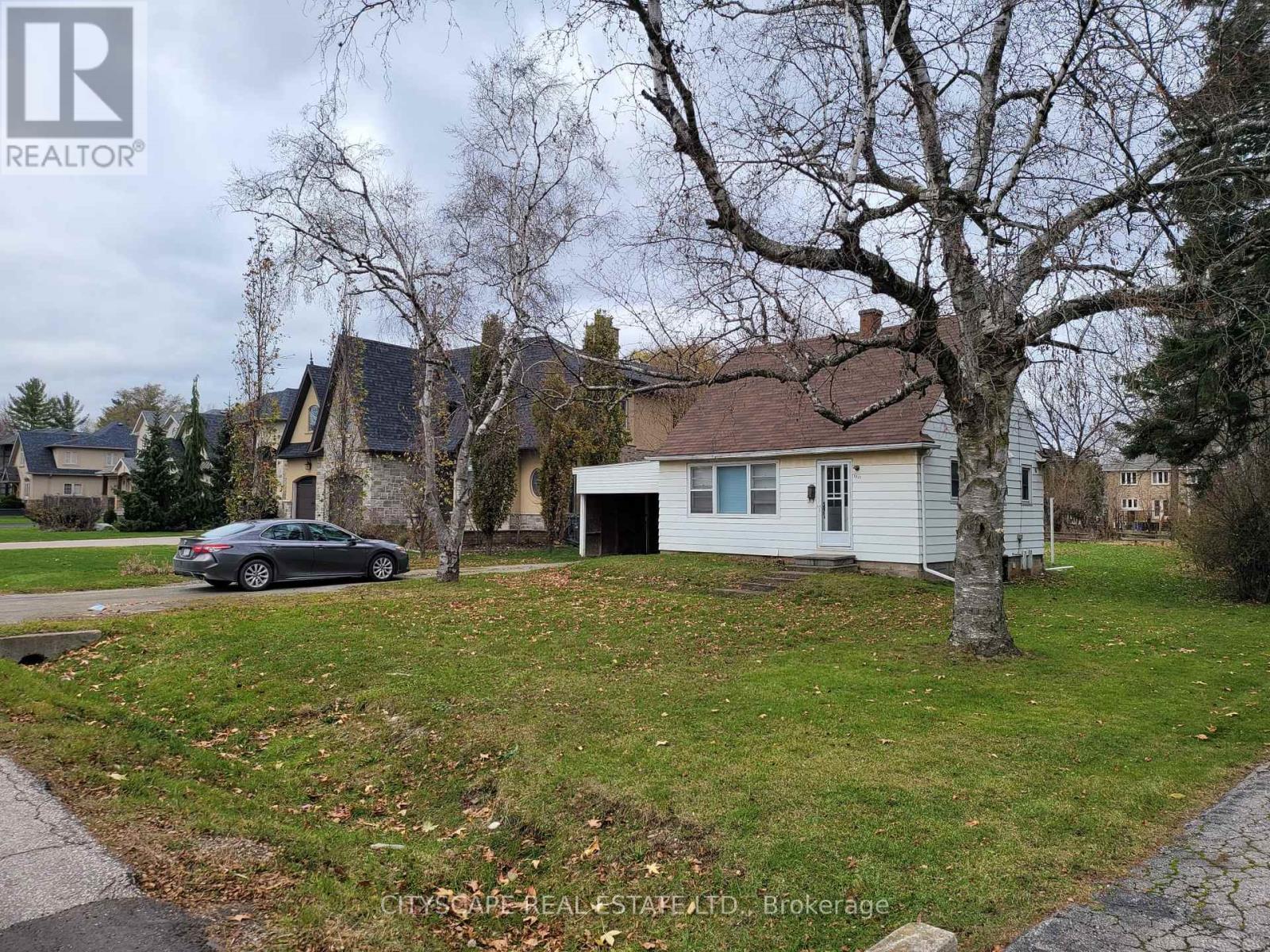 Property at 1031 TRUMAN AVENUE image 1