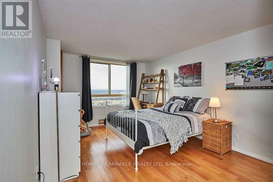 1803 - 41 Markbrook Lane, Toronto, Ontario  M9V 5E6 - Photo 12 - W12247128