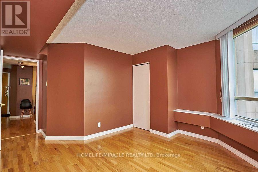 1803 - 41 Markbrook Lane, Toronto, Ontario  M9V 5E6 - Photo 18 - W12247128