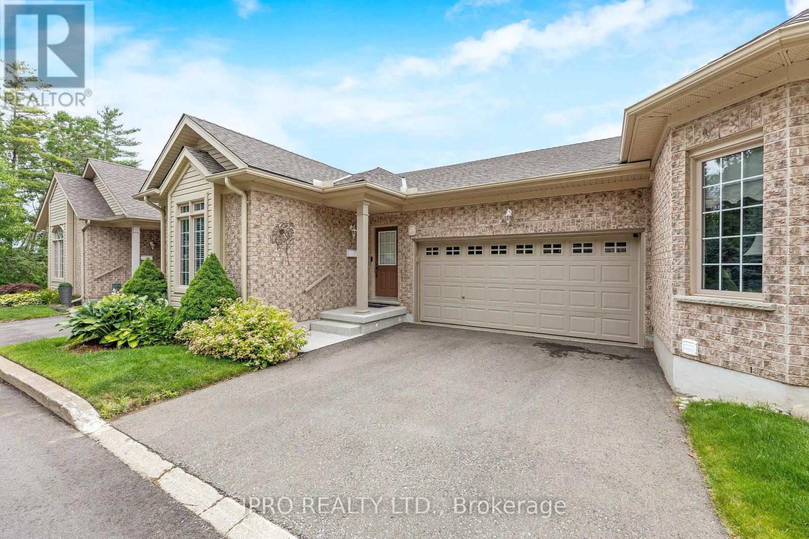 Property at 18 - 165 CHANDOS DRIVE image 2