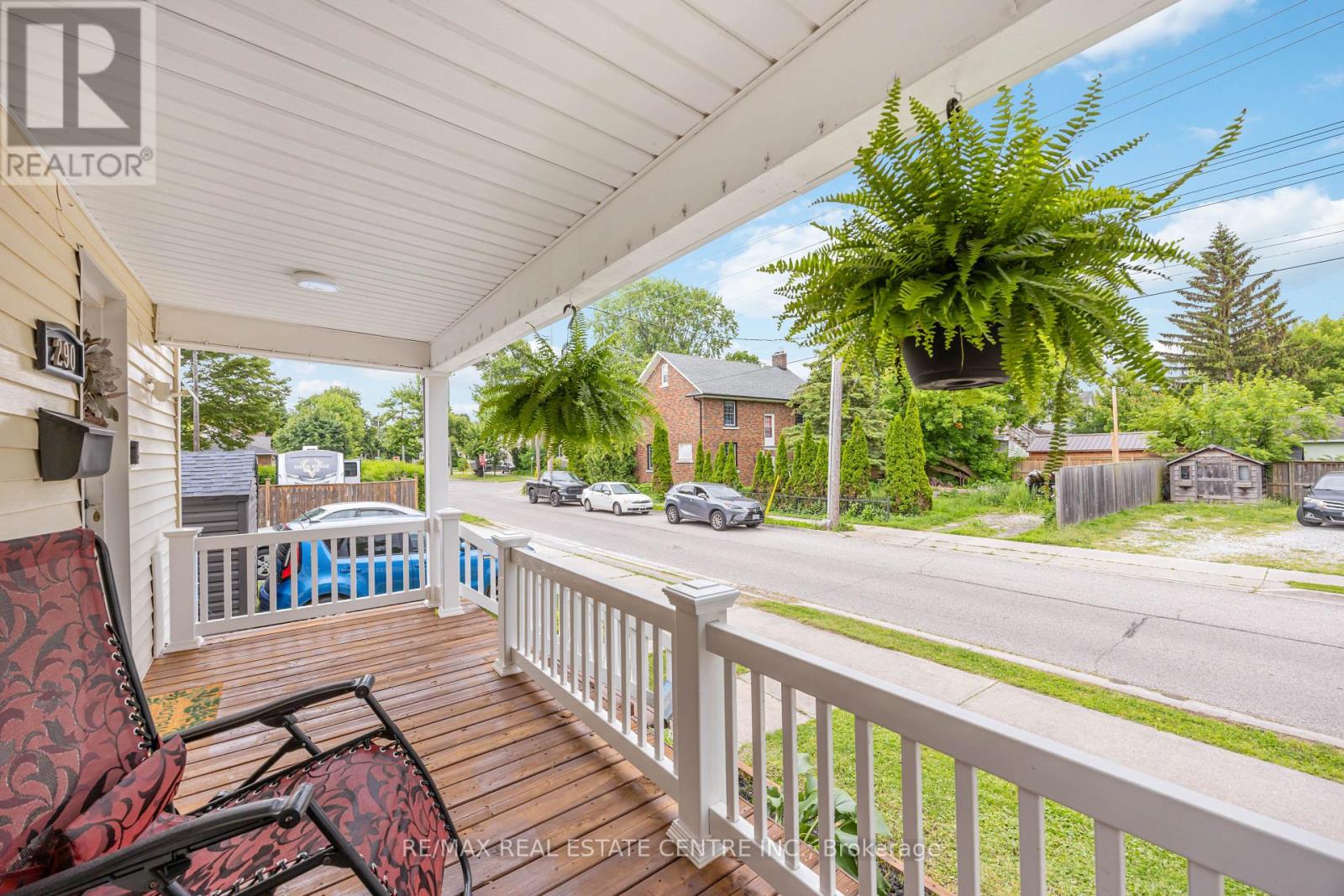 Property at 290 CROMWELL STREET image 4