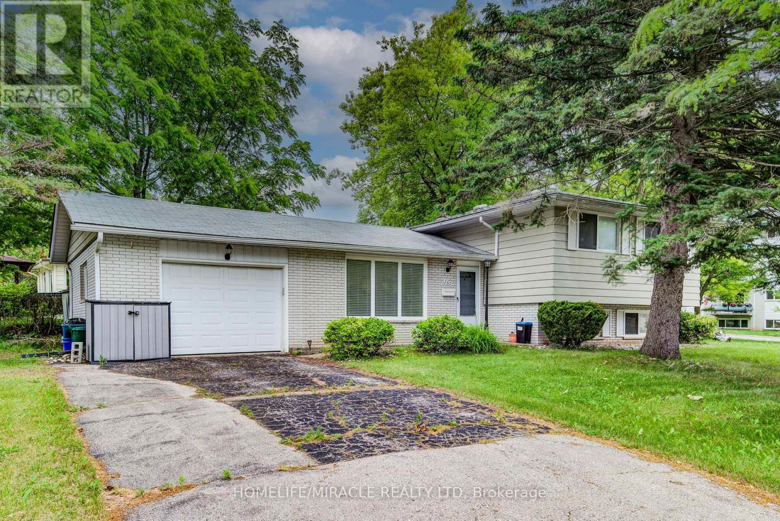 Property at 262 NORTHCREST PLACE image 1